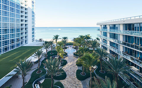 a view of the carillion hotel.